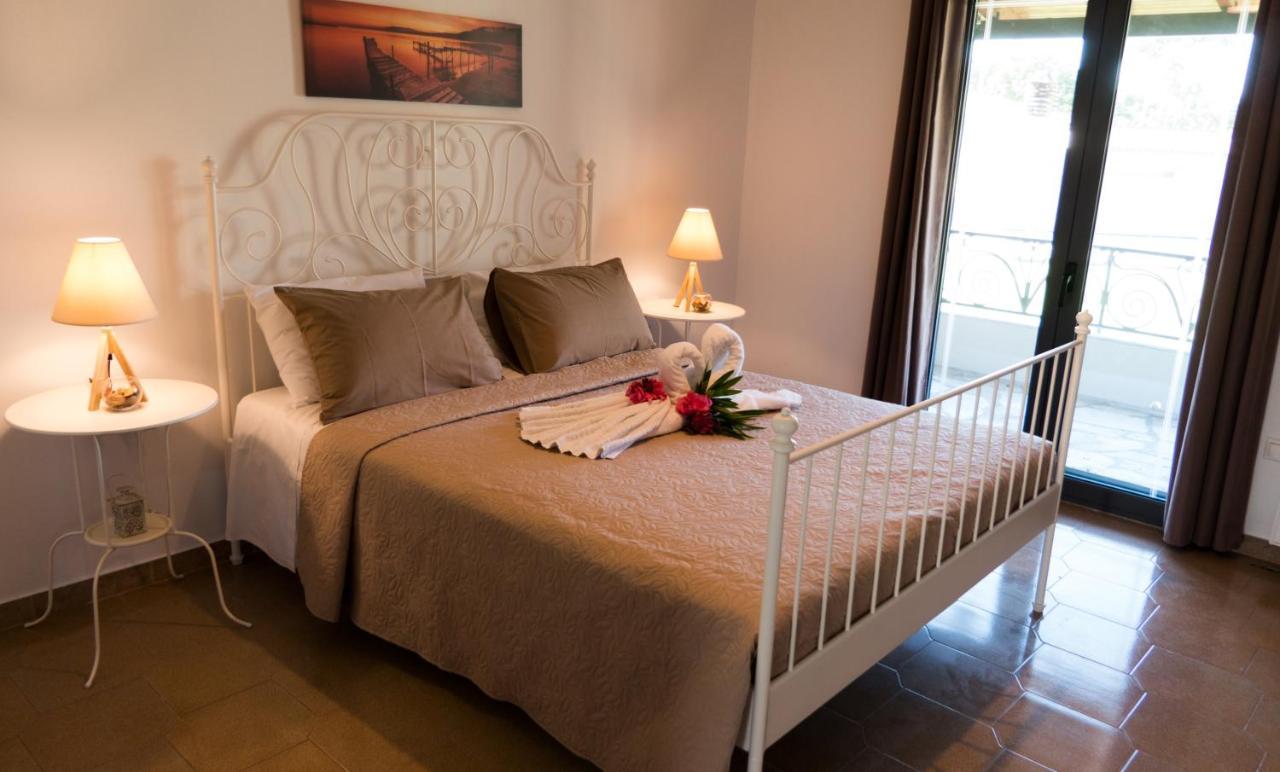 Cozy Family Friendly Apartment With Large Garden Close To Beaches - Dirella Kynopiastai Luaran gambar