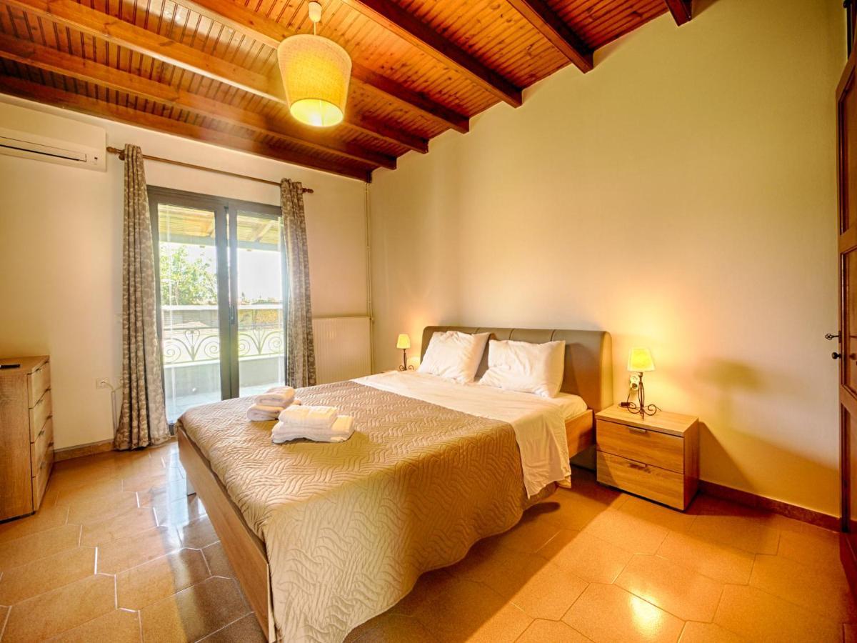 Cozy Family Friendly Apartment With Large Garden Close To Beaches - Dirella Kynopiastai Luaran gambar