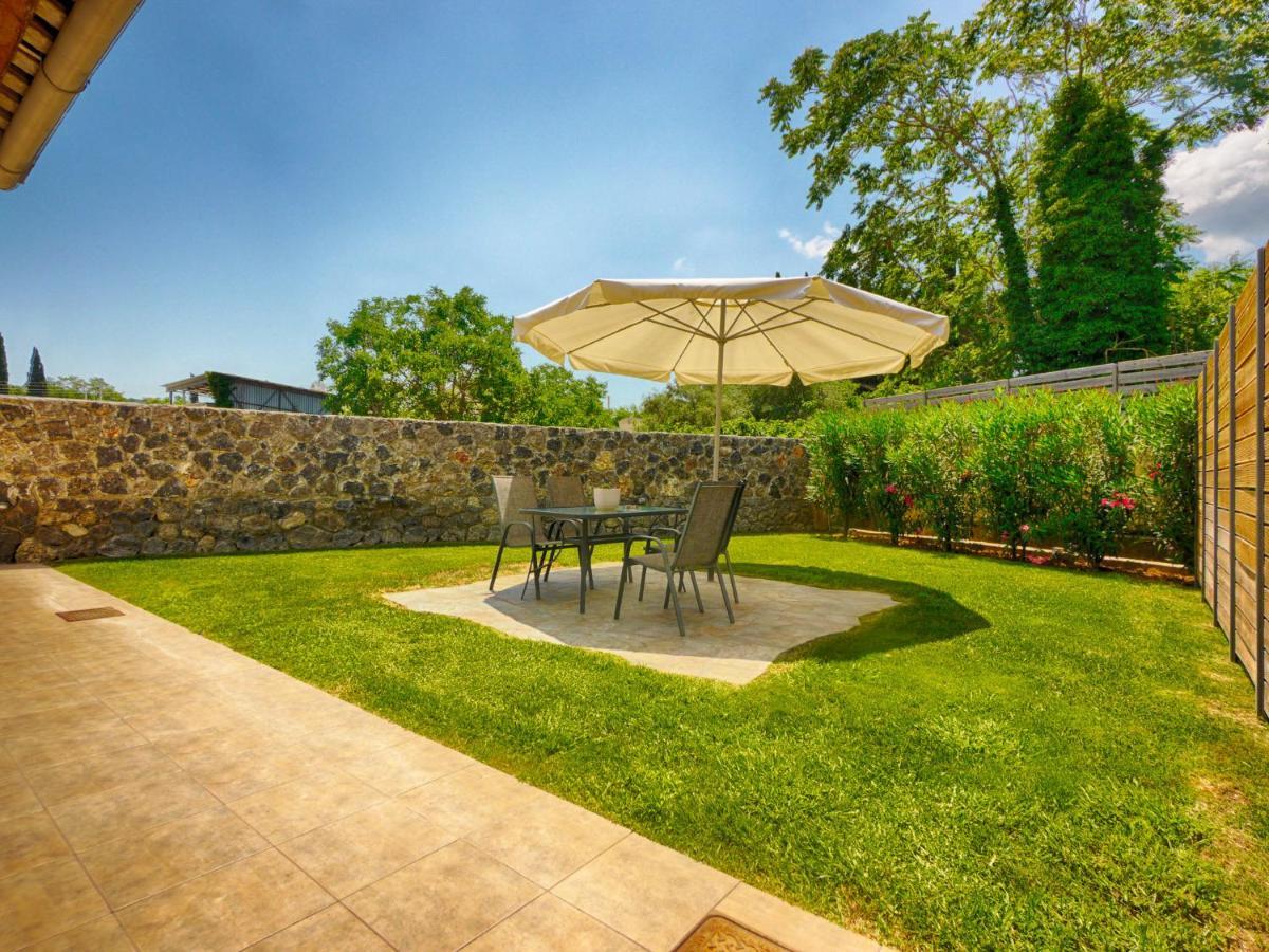 Cozy Family Friendly Apartment With Large Garden Close To Beaches - Dirella Kynopiastai Luaran gambar