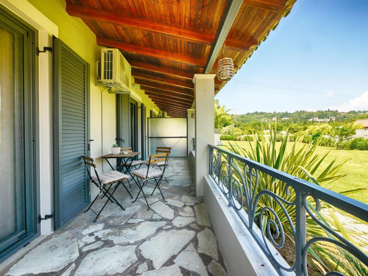 Cozy Family Friendly Apartment With Large Garden Close To Beaches - Dirella Kynopiastai Luaran gambar