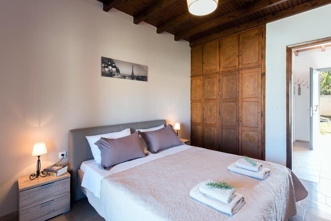 Cozy Family Friendly Apartment With Large Garden Close To Beaches - Dirella Kynopiastai Luaran gambar