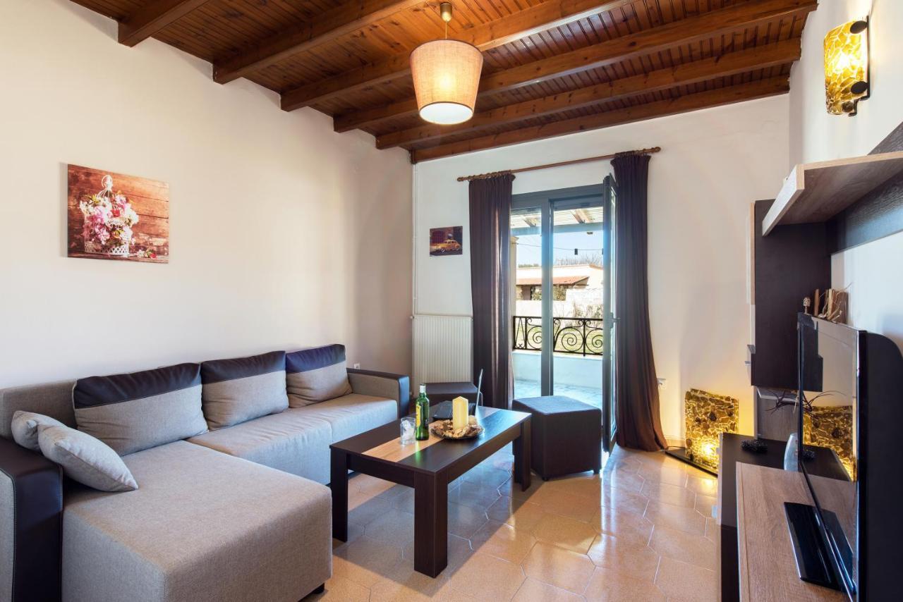 Cozy Family Friendly Apartment With Large Garden Close To Beaches - Dirella Kynopiastai Luaran gambar