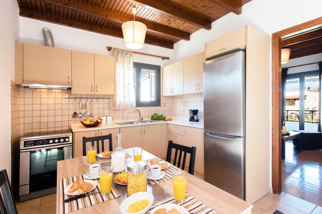 Cozy Family Friendly Apartment With Large Garden Close To Beaches - Dirella Kynopiastai Luaran gambar