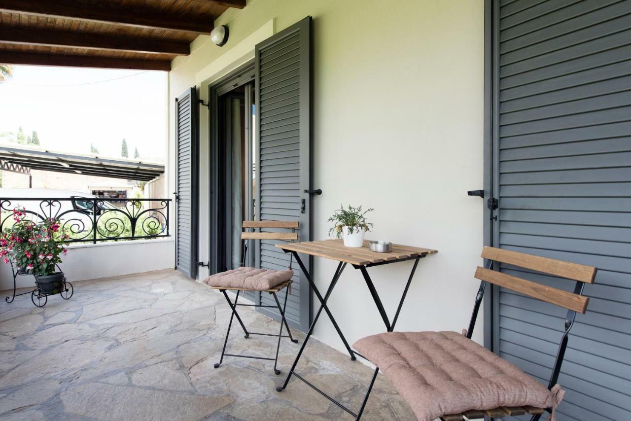 Cozy Family Friendly Apartment With Large Garden Close To Beaches - Dirella Kynopiastai Luaran gambar